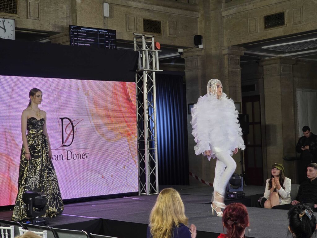 A dazzling success for the second edition of Ruse Fashion Week 2026: Ruse has established itself as an international scene for sustainable fashion 20260402 215505