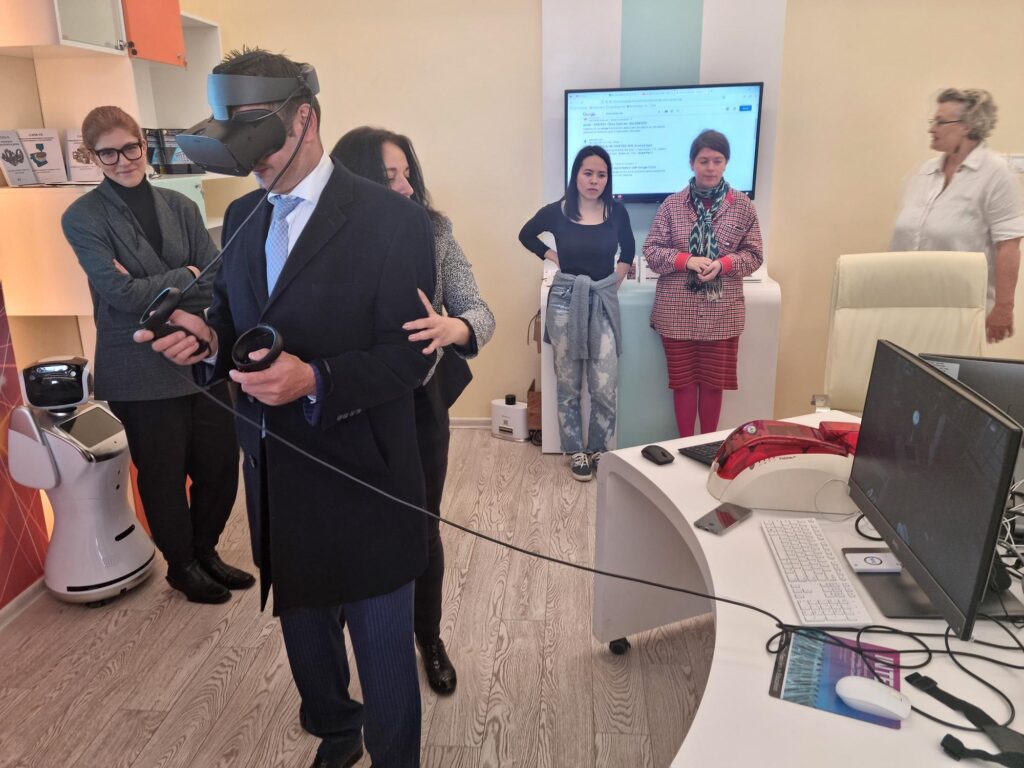 Garment manufacturing, new business models, circular economy and digital fashion were the focus of CXC in Ruse/Bucharest RU zala doktoranti